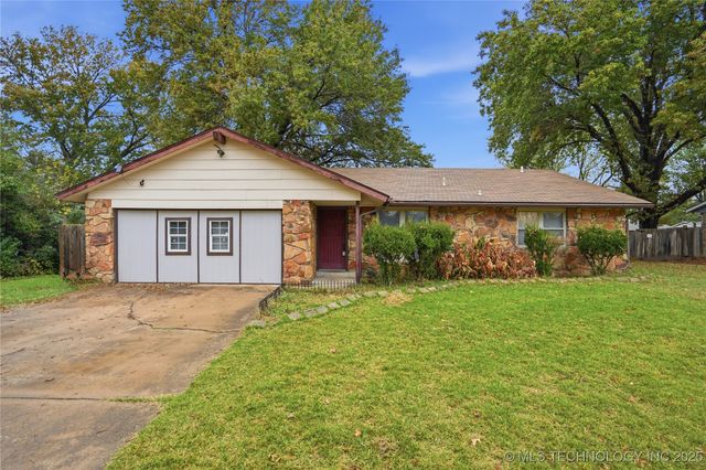 265 E Glenpool Boulevard, Glenpool, OK 74033