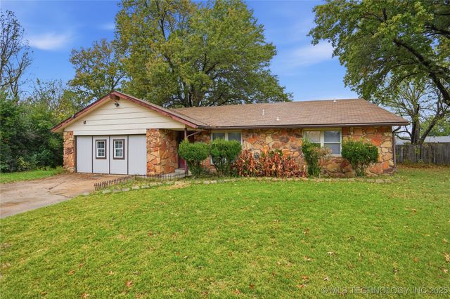 265 E Glenpool Boulevard, Glenpool, OK 74033