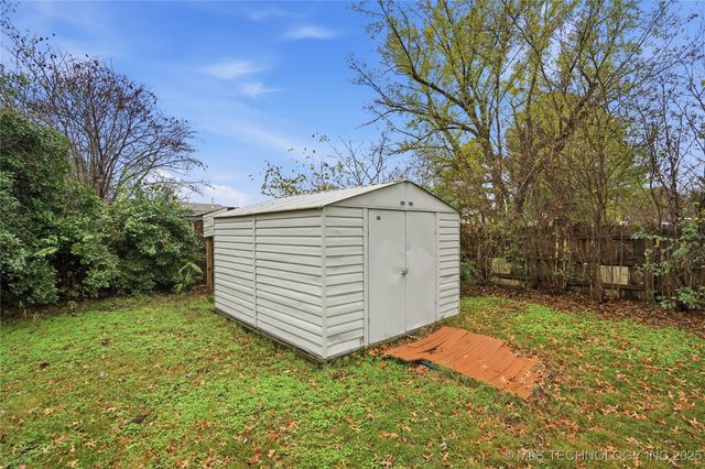 265 E Glenpool Boulevard, Glenpool, OK 74033