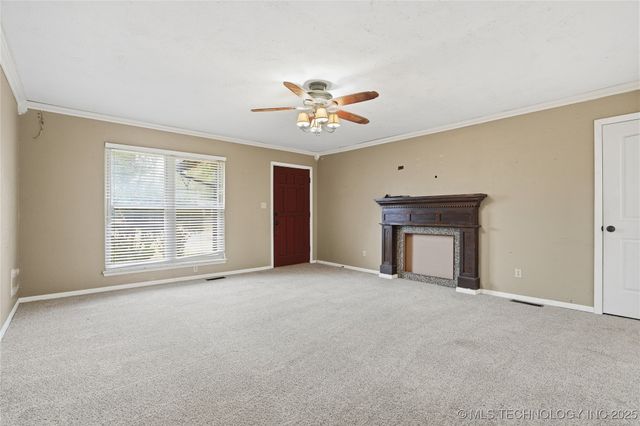 265 E Glenpool Boulevard, Glenpool, OK 74033