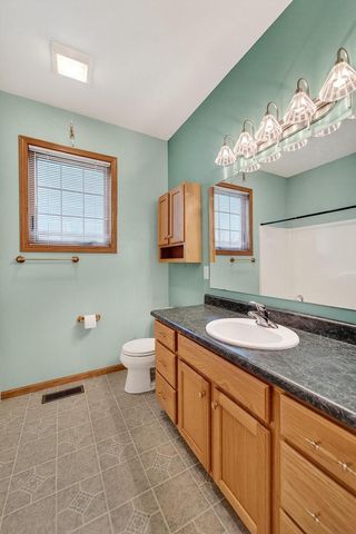 3356 Stone Creek Circle, Madison, WI 53719