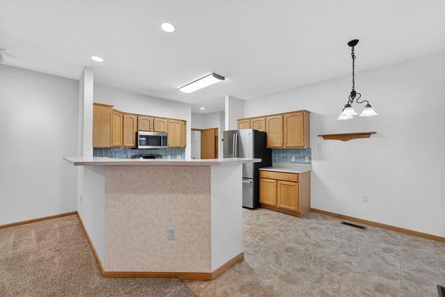3356 Stone Creek Circle, Madison, WI 53719