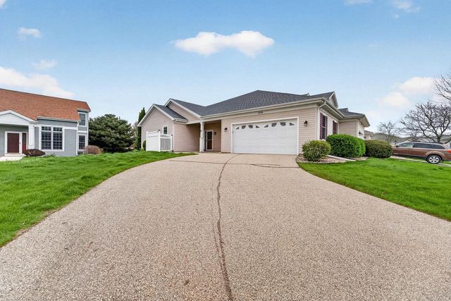 3356 Stone Creek Circle, Madison, WI 53719