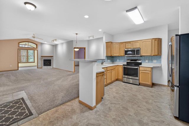 3356 Stone Creek Circle, Madison, WI 53719