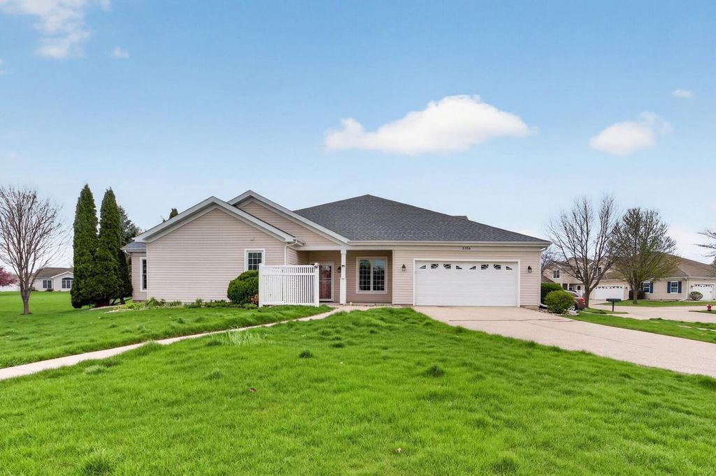 3356 Stone Creek Circle, Madison, WI 53719