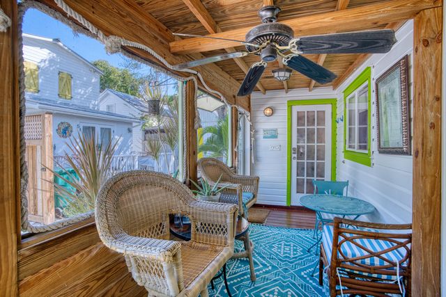 611 Grinnell St Apt 4, Key West, FL 33040