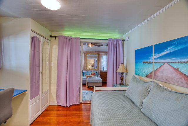 611 Grinnell St Apt 4, Key West, FL 33040