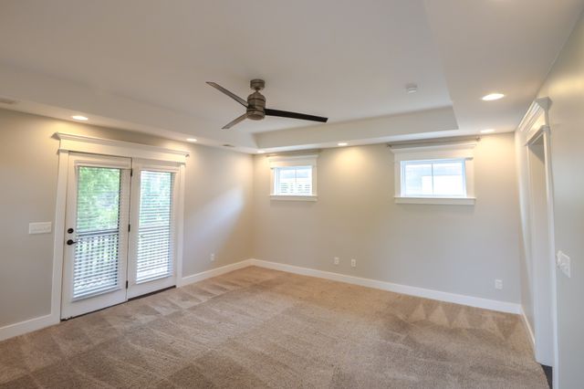 1036 Burchwood Ave, Nashville, TN 37216