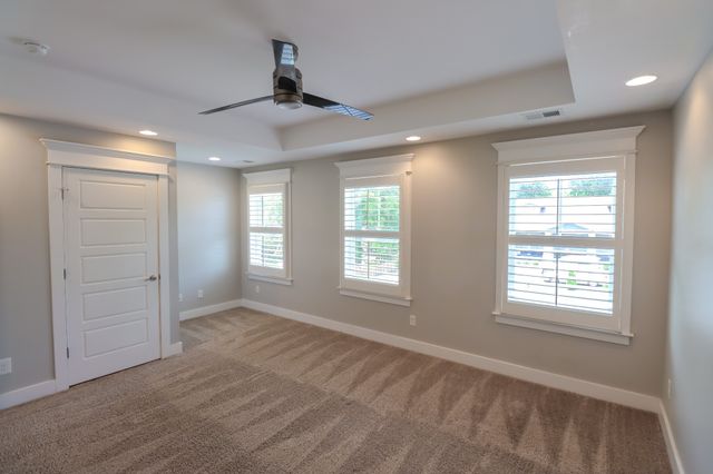 1036 Burchwood Ave, Nashville, TN 37216