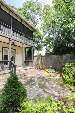1036 Burchwood Ave, Nashville, TN 37216