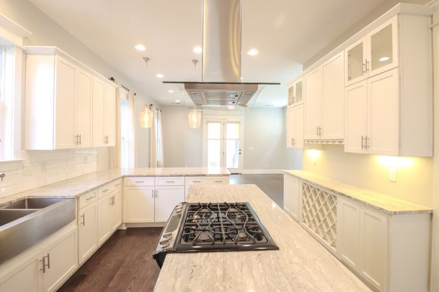 1036 Burchwood Ave, Nashville, TN 37216