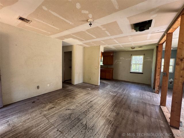 22768 S 478 Road, Tahlequah, OK 74464