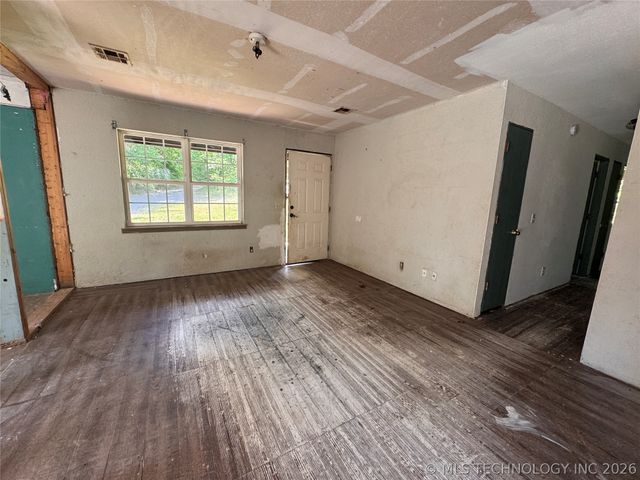 22768 S 478 Road, Tahlequah, OK 74464