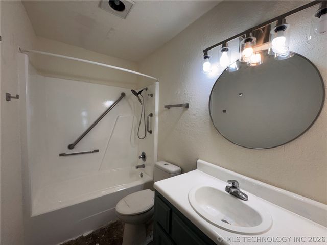 22768 S 478 Road, Tahlequah, OK 74464