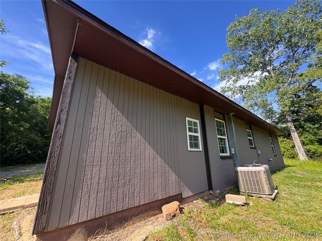 22768 S 478 Road, Tahlequah, OK 74464