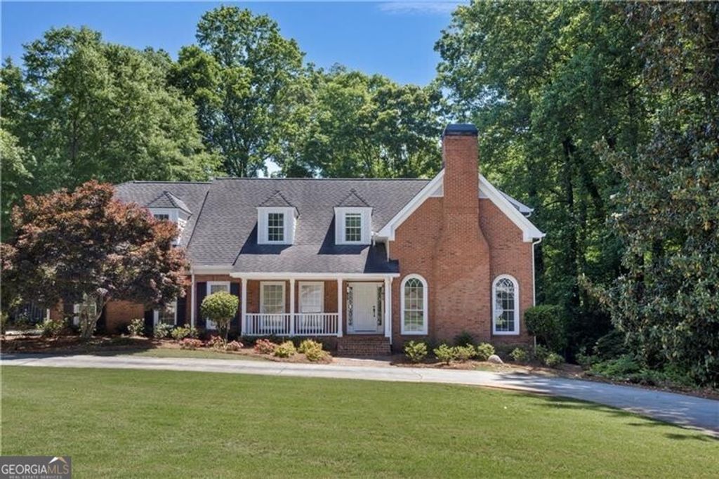 2706 Harvest Drive SE, Conyers, GA 30013
