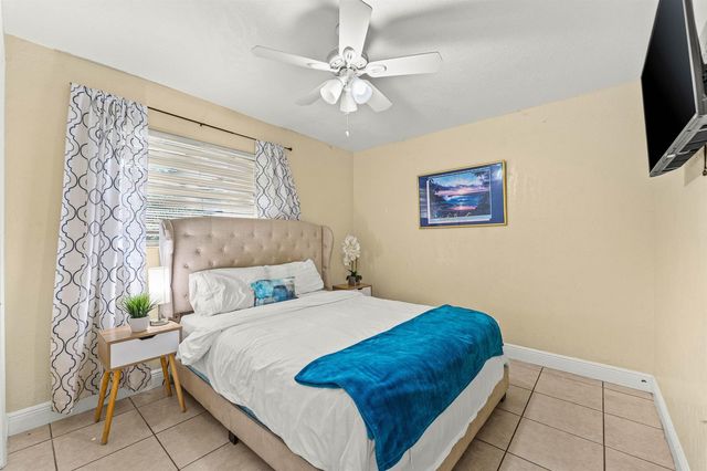 2640 NW 14th Court, Fort Lauderdale, FL 33311