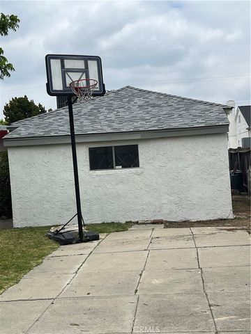 805 S 7th Street, Alhambra, CA 91801
