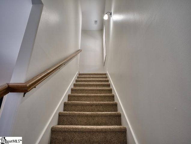 255 Meadow Blossom Way, Simpsonville, SC 29681