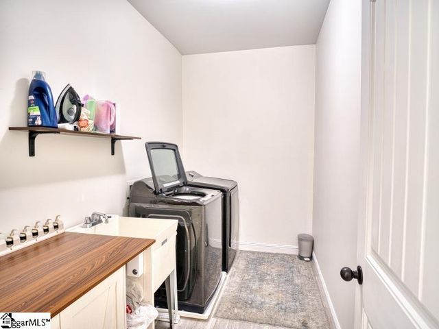 255 Meadow Blossom Way, Simpsonville, SC 29681