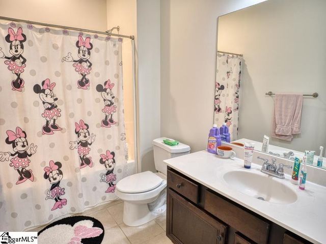 255 Meadow Blossom Way, Simpsonville, SC 29681