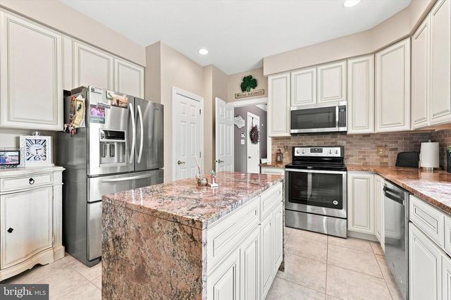 7 EMMA DR, Wilmington, DE 19810