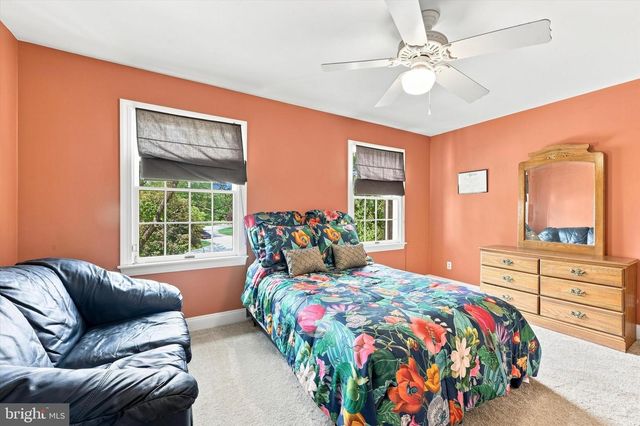 7 EMMA DR, Wilmington, DE 19810