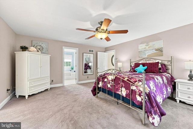 7 EMMA DR, Wilmington, DE 19810