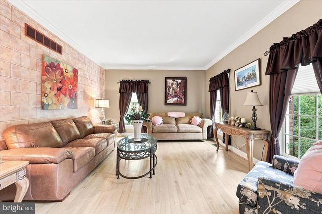 7 EMMA DR, Wilmington, DE 19810