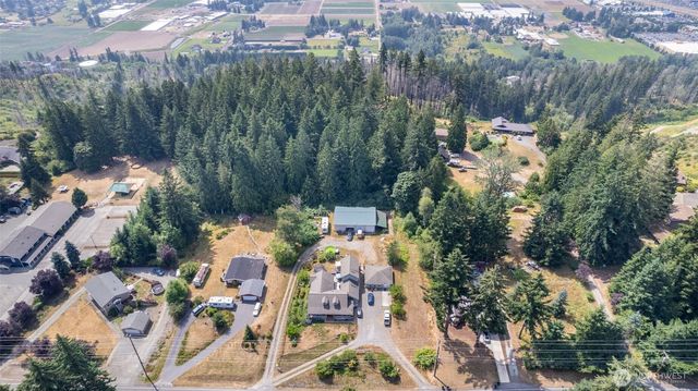 7411 Myers Road E, Bonney Lake, WA 98391