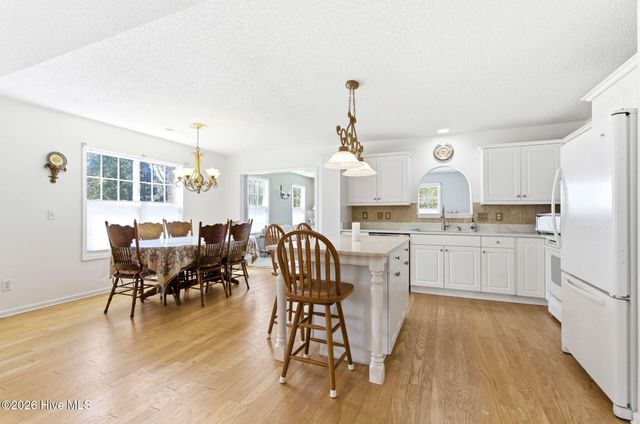 111 Bay Tree Circle, Hampstead, NC 28443
