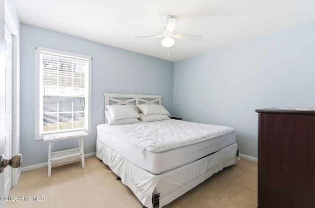111 Bay Tree Circle, Hampstead, NC 28443