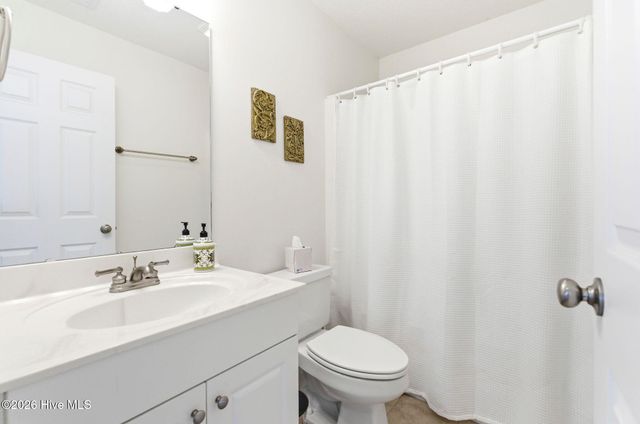 111 Bay Tree Circle, Hampstead, NC 28443