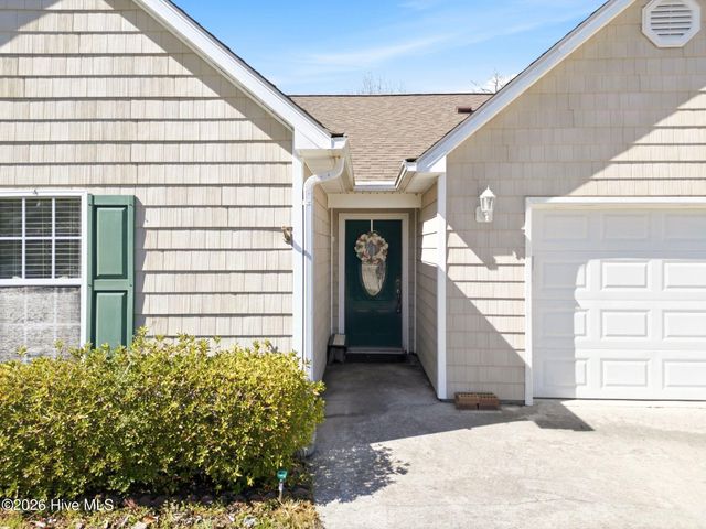 111 Bay Tree Circle, Hampstead, NC 28443