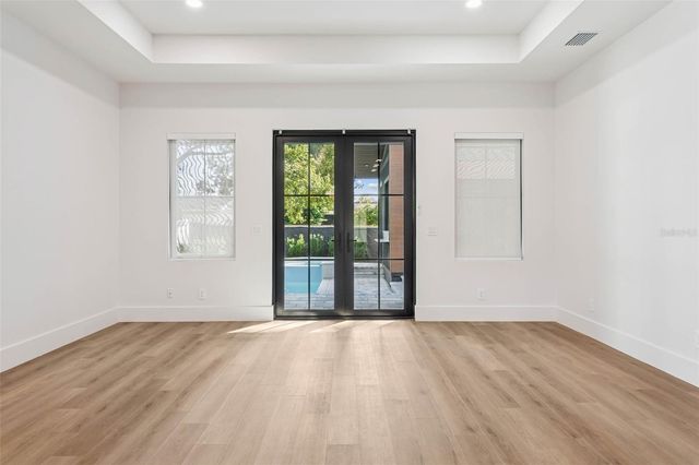 708 W KENTUCKY AVENUE, Tampa, FL 33603