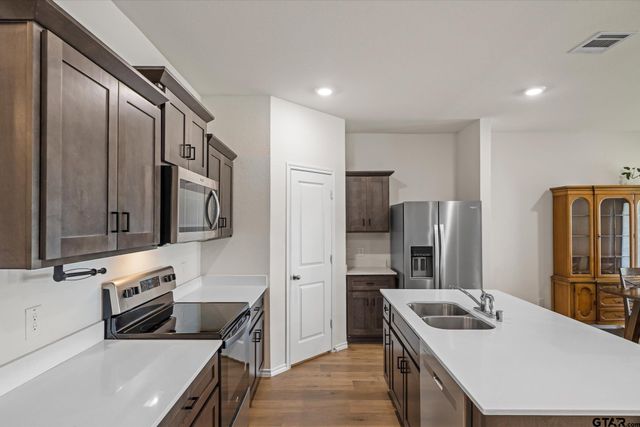 171 Hunters Way, Canton, TX 75103