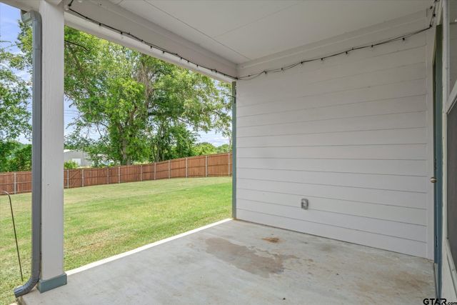 171 Hunters Way, Canton, TX 75103