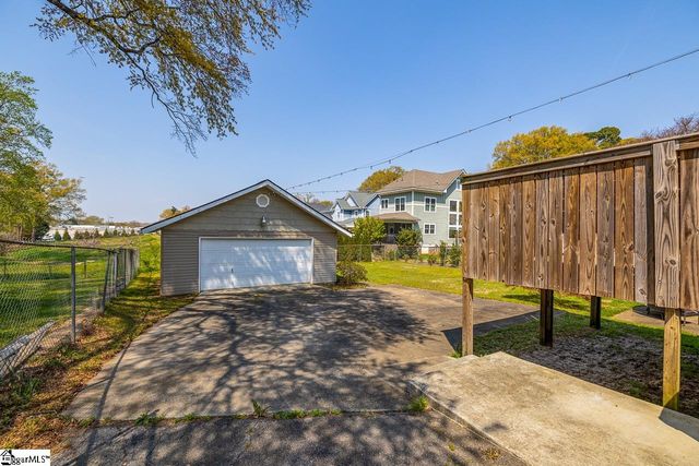 228 Brookdale Avenue, Greenville, SC 29607