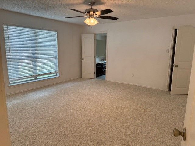 3024 Barrington Place NE, Arlington, TX 76014