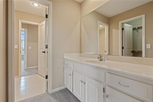 2796 W 162nd Street, Stilwell, KS 66085