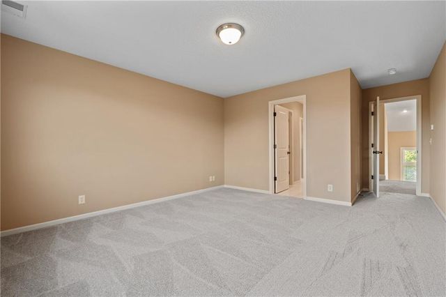 2796 W 162nd Street, Stilwell, KS 66085