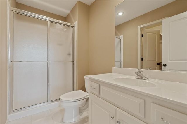 2796 W 162nd Street, Stilwell, KS 66085