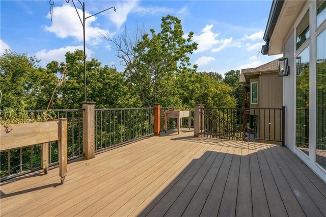 2796 W 162nd Street, Stilwell, KS 66085