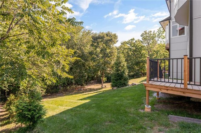 2796 W 162nd Street, Stilwell, KS 66085