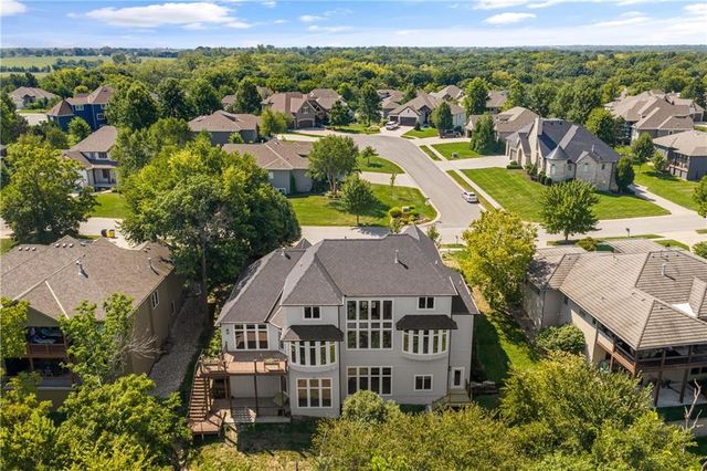 2796 W 162nd Street, Stilwell, KS 66085