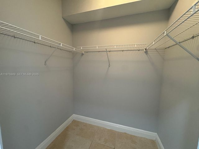 11050 SW 196th St 109, Cutler Bay, FL 33157