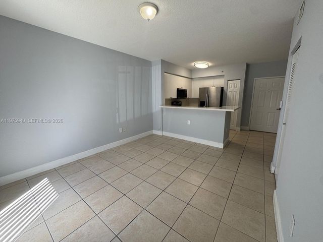 11050 SW 196th St 109, Cutler Bay, FL 33157