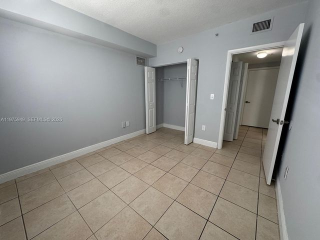 11050 SW 196th St 109, Cutler Bay, FL 33157