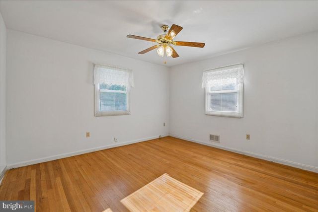4616 QUIMBY AVE, Beltsville, MD 20705