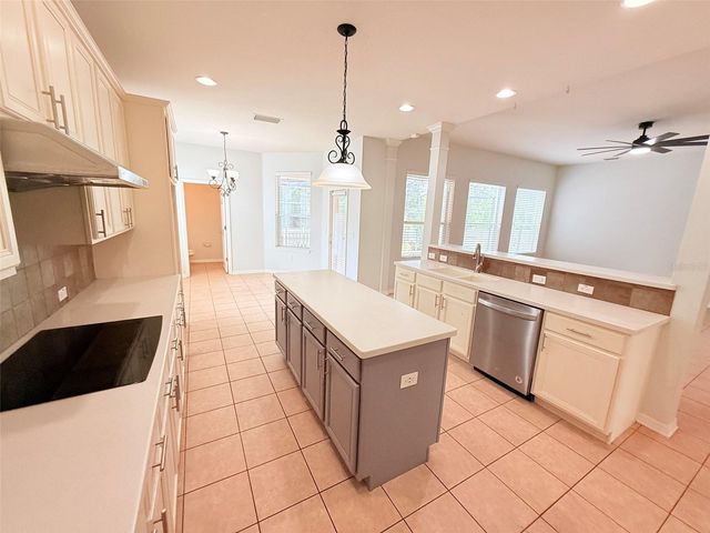 8523 NORTHTON GROVES BOULEVARD, Odessa, FL 33556
